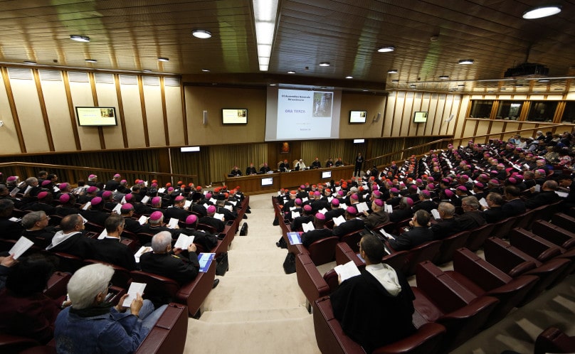 Pope Francis and prelates attend the morning session of the extraordinary Synod of Bishops on the family at the Vatican on 9 October. Photo: CNS/Paul Haring