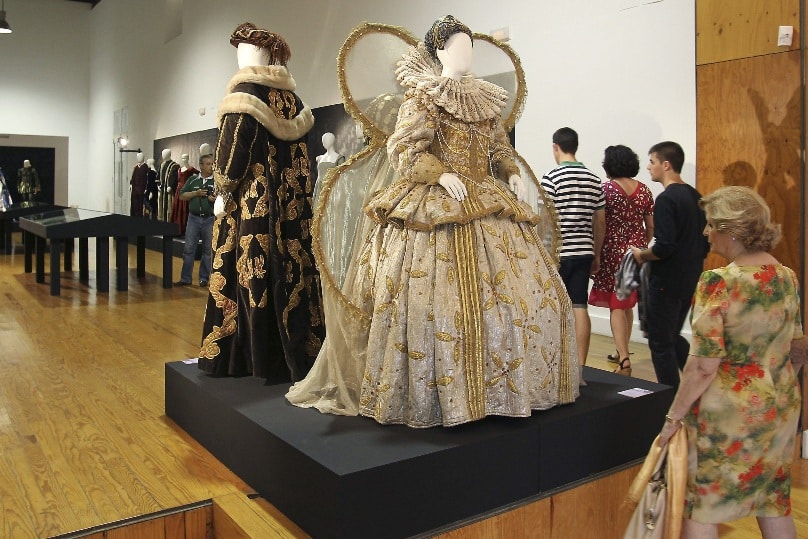 Visitors look at historic costumes worn by actors of several theatre companies to represent some of the plays by British playwright William Shakespeare during July's Almagro's Classical Theatre Festival in Almagro, Spain. New historical research suggests that Shakespeare was a secret Catholic at a time when the faith faced persecution in England. Photo: CNS/Mariano Cieza Moreno, EPA