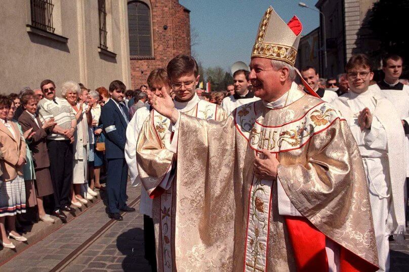 Archbishop Juliusz Paetz, formerly of Poznan, Poland, is pictured in an undated file photo. Archbishop Paetz, who resigned in 2002 after being accused of sexually molesting Catholic seminarians, has been warned by the Vatican to stay away from commemorations of Poland's Christian conversion and an upcoming visit by Pope Francis. Photo: CNS/Remigiusz Sikora, EPA