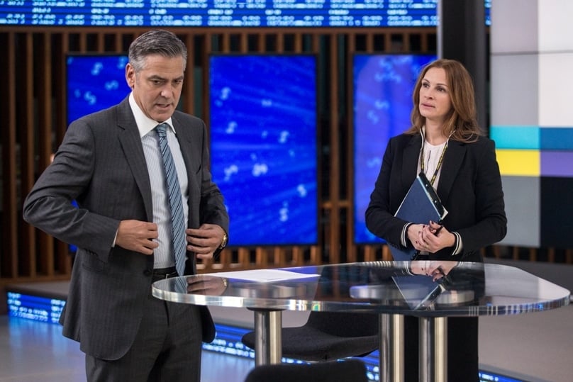 Julia Roberts as Patty Fenn and George Clooney as Lee Gates in Money Monster.