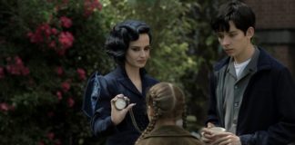 Eva Green, Asa Butterfield and Georgia Pemberton star in a scene from the movie Miss Peregrine's Home for Peculiar Children.
