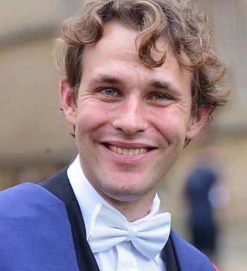 Dr Andrew Cichy