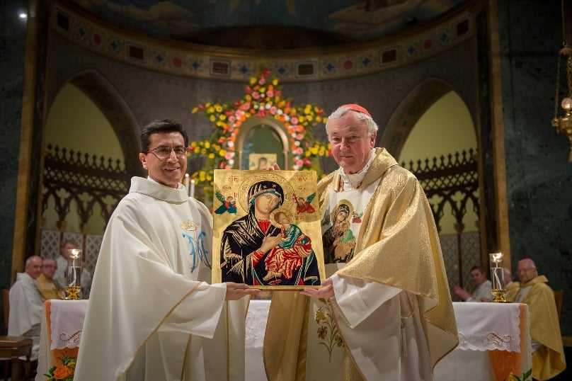 Cardinal Vincent Nichols of London, at right, celebrates the 150th anniversary of the return of the icon to St Alphonsus’ Church, which happens also to be his titular church in Rome. Photo: Scala News 
