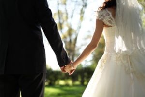 What does Pope Francis say about divorce and remarriage in Amoris Laetitia?