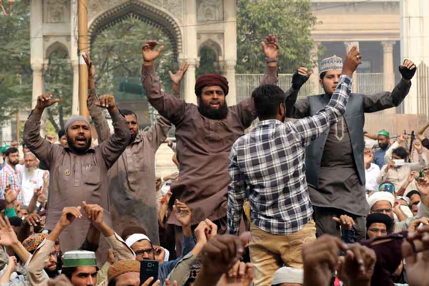 Protestors in Pakistan demand death for Asia Bibi