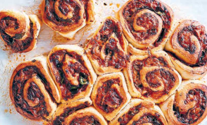 Tear and Share Pizza Scrolls by Julie Goodwin