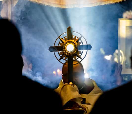 The Blessed Sacrament was processed from St Jerome's, Punchbowl, to St Charbel’s where there was Benediction and a Maronite Mass in English. Photo: Giovanni Portelli