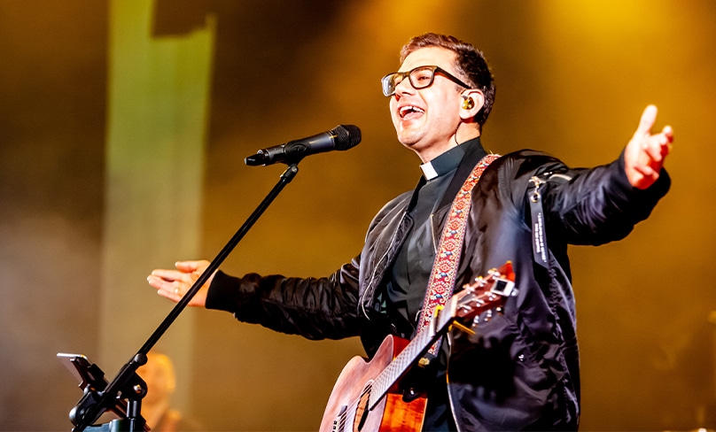 Among those headlining both events was popular youth minister Fr Rob Galea, a priest of the Diocese of Sandhurst, who led praise and worship with his band. Photo: Giovanni Portelli