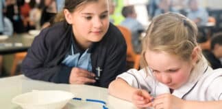 800 students have teamed up with teachers and parishioners at St John Bosco in Engadine to make their own Rosary beads to strengthen devotion to Our Lady in October, the month of the Rosary. Photo: Supplied