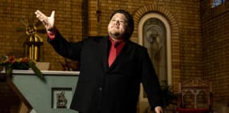Diego Torre is considered one of the top tenors in the world. His voice will soar at St Therese Mascot on 18 November. Photo: Alphonsus Fok
