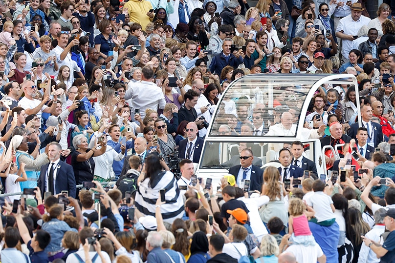Pope Francis arrives at the Vélodrome Stadium to celebrate Mass in Marseille, France, on 23 September. Photo: CNS photo/Lola Gomez