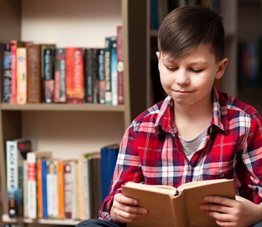 A great book is one that a young person may keep with them for the rest of their lives. Photo: Freepik.com
