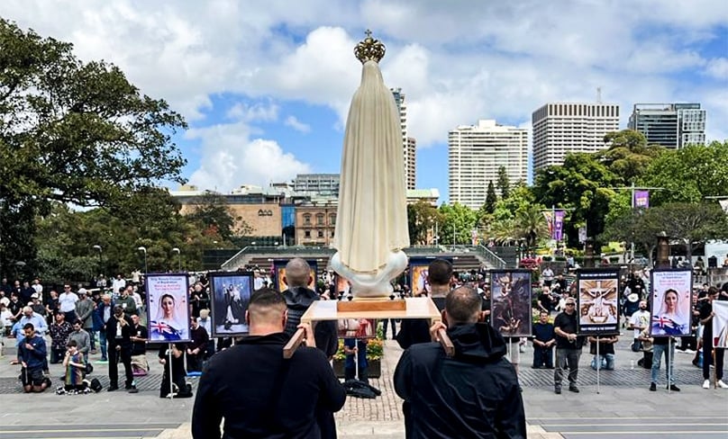 More than 500 Australian Catholic men gathered to recite the rosary in what is becoming a growing movement of Catholic men, publicly and proudly displaying their faith on the first Saturday of October. Photo: Supplied