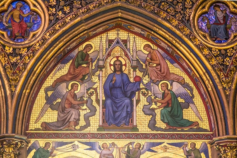 Detail of Our Lord Jesus Christ the Universal King from the west wall of the Sainte Chapelle in Paris. Photo: Lawrence OP/Flickr, CC BY-NC-ND 2.0 DEED
