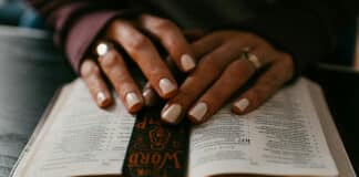 Lectio Divina is an ancient monastic practice of prayerfully reading, and meditating on, the Sacred Scriptures. Photo: Unsplash.com