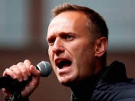 Russian opposition figure Alexei Navalny delivers a speech in Moscow during a rally to demand the release of jailed protesters Sept. 29, 2019. Photo: CNS photo/Shamil Zhumatov, Reuters