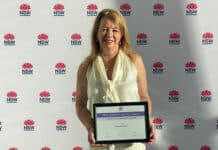 Marea de Angelis receiving her award for the Lane Cove electorate. Photo: Supplied