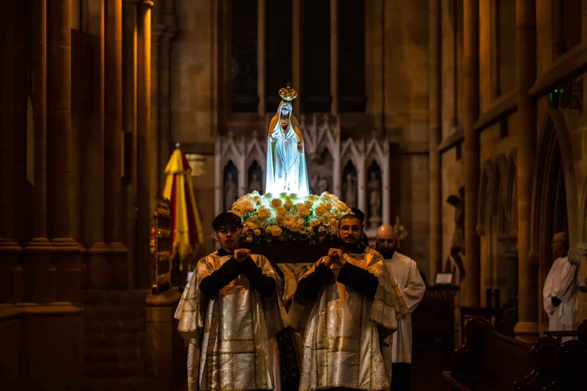 Our Lady of Fatima - The Catholic Weekly